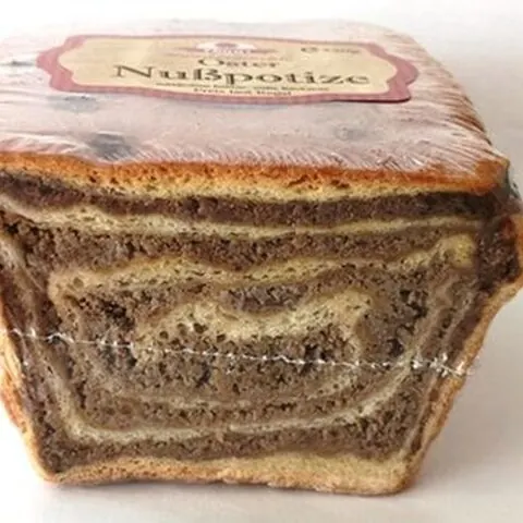 Walnuss-Nußpotize (Walnussstrudel) 550g