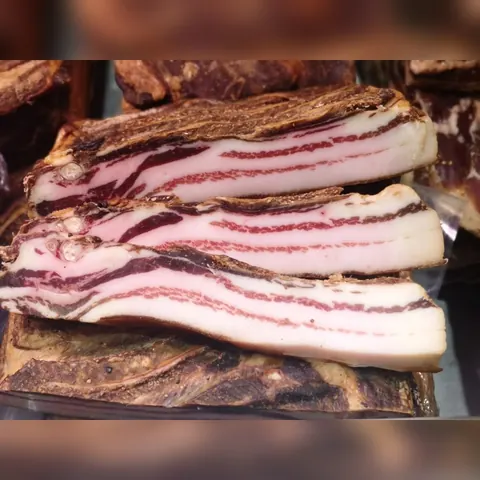 Kärntner Bauchspeck vom Mastschwein – verschiedene Größen – Originalproduktfoto