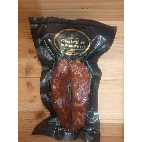 Oberkrainer Jausenwurst in ihrer Verpackung