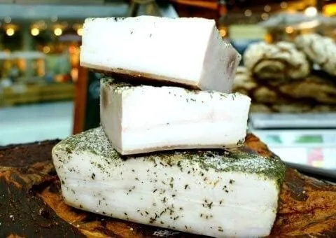 Hausgemachter Kräuterlardo