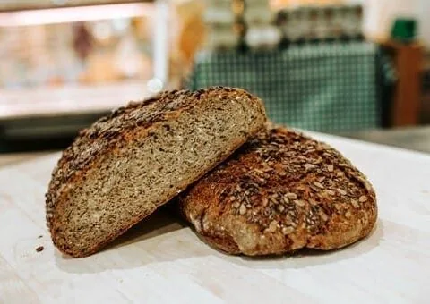 Scheiber´s Steinofenbrot mit Körndeln
